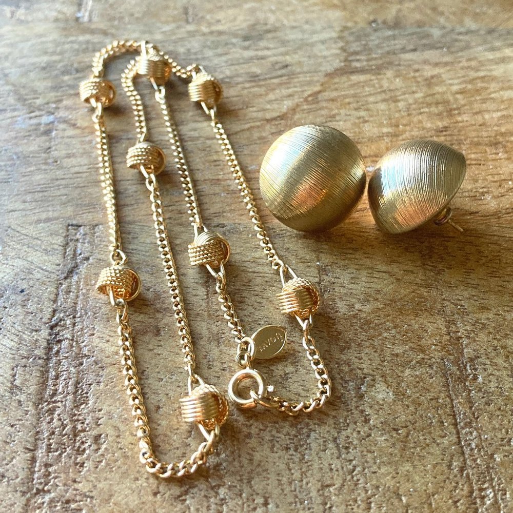 Vintage Goldtone Necklace + Earrings Set